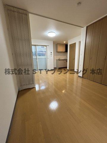 仲介手数料０円！ラフィナート幡野の居間・リビング