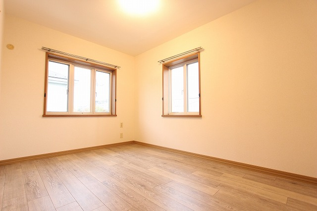 ガーデンホームズB