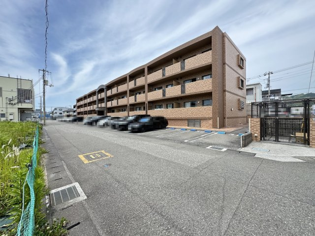 マリベールTANOUCHIⅡ番館の外観