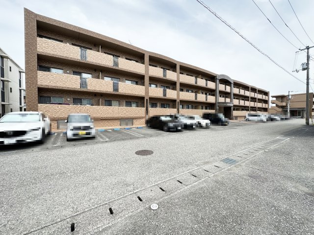 マリベールTANOUCHIⅡ番館の外観