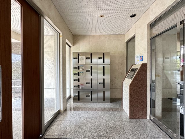 マリベールTANOUCHIⅡ番館のエントランス