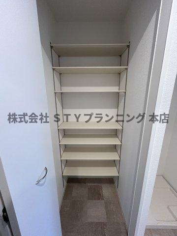 仲介手数料０円！レジデンシア尾頭橋駅前の収納