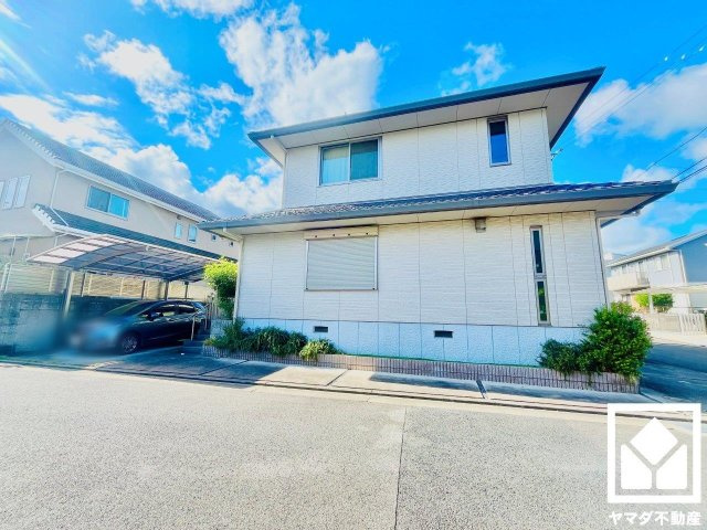 京田辺市同志社山手１丁目の外観