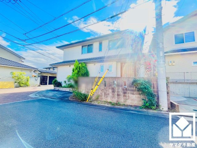 京田辺市同志社山手１丁目の外観