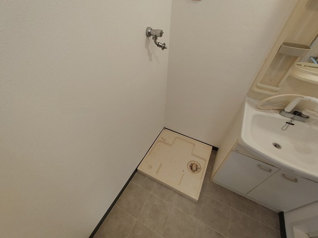神戸市兵庫区新開地４丁目の賃貸マンション