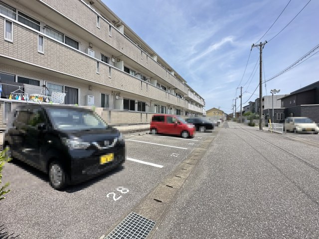 ヴィラージュの駐車場