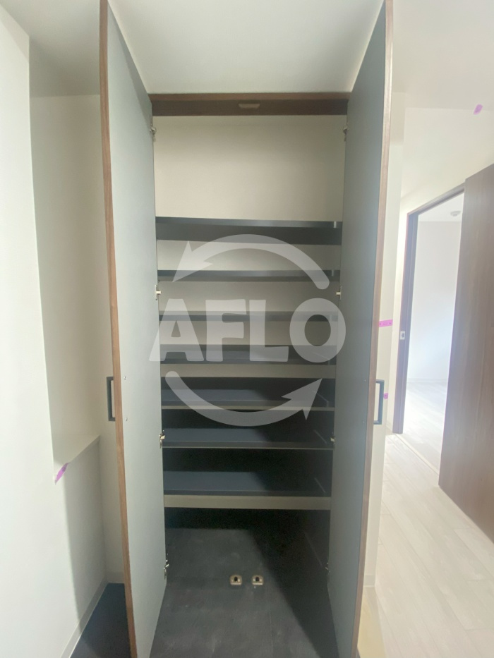 プレサンスＮＥＯ新深江リュミエル　長堂小学校の収納|グリュックメゾン　エフシンフカエ１４　シューズボックス