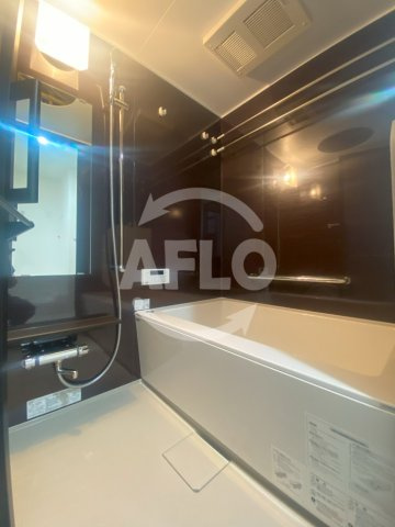 プレサンスＮＥＯ新深江リュミエル　長堂小学校の浴室|グリュックメゾン　エフシンフカエ１４　浴室