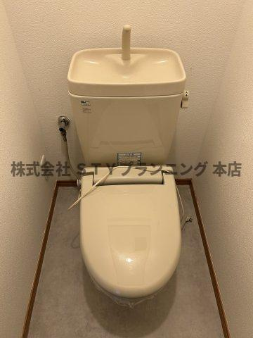 仲介手数料０円！レジデンス千代田のトイレ