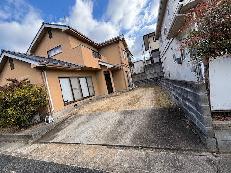 児島稗田町戸建の前面道路含む現地写真