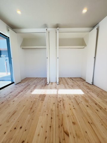 茅ヶ崎市南湖4丁目B棟　トラストヴィラ～プレミアムシリーズの洋室