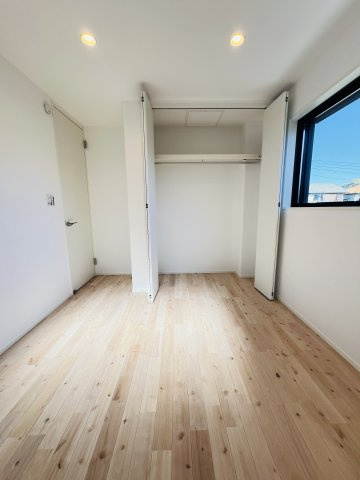 茅ヶ崎市南湖4丁目B棟　トラストヴィラ～プレミアムシリーズの洋室