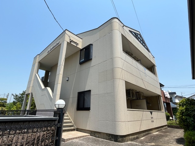 シェラトンのエントランス|清潔なエントランス♪