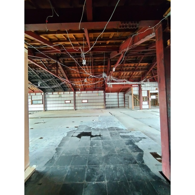 蘇原三柿野町958番地2店舗の内装