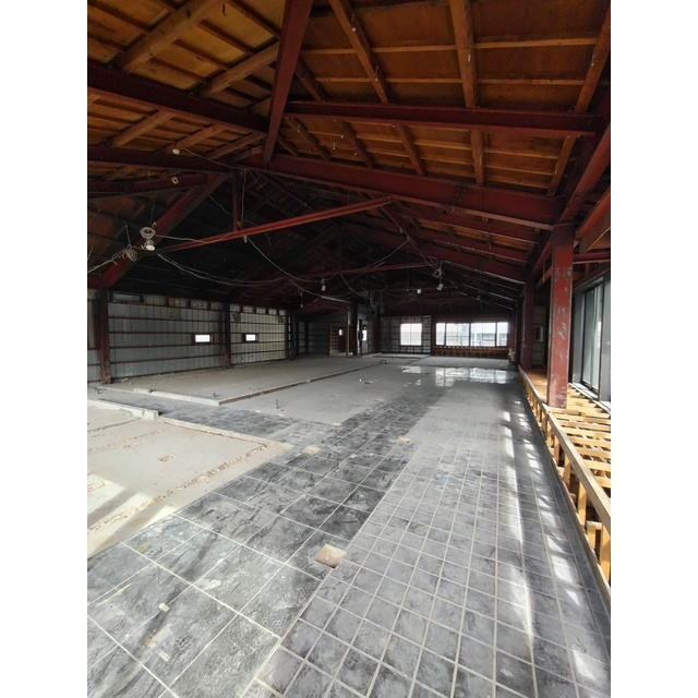 蘇原三柿野町958番地2店舗の居間・リビング