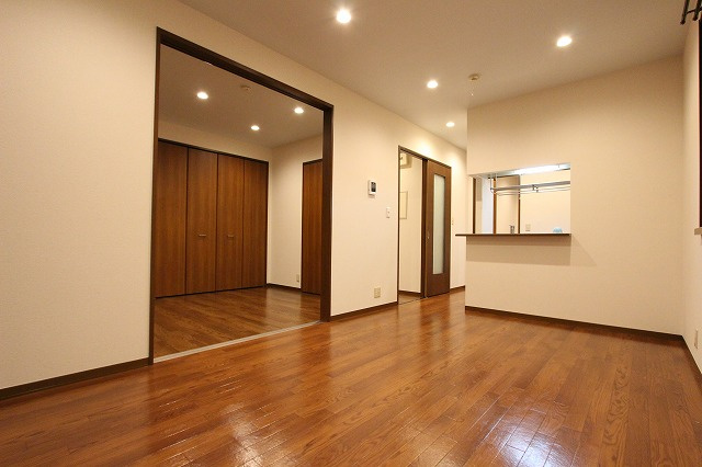 FLATS・まほろば