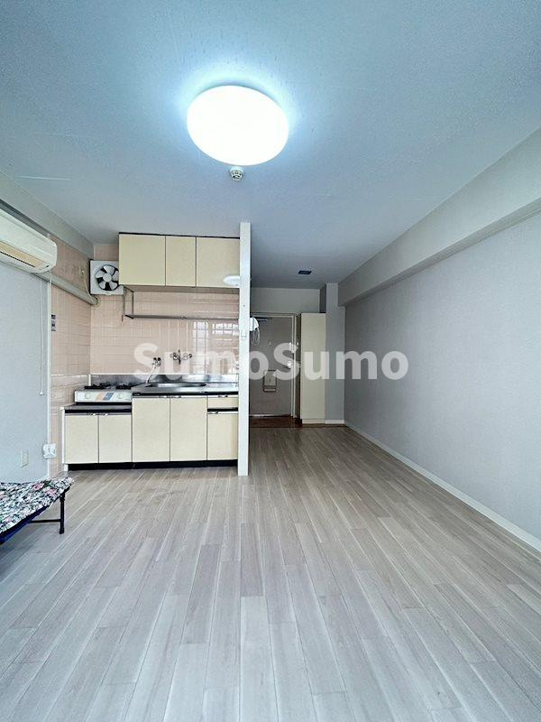 メゾンド山手の居間・リビング