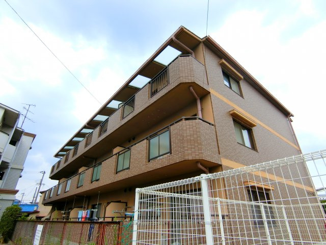 ピアコート弐番館の外観