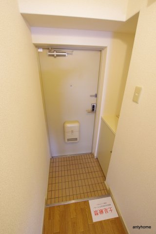 ノルデンハイム新北野　仲介手数料無料の玄関