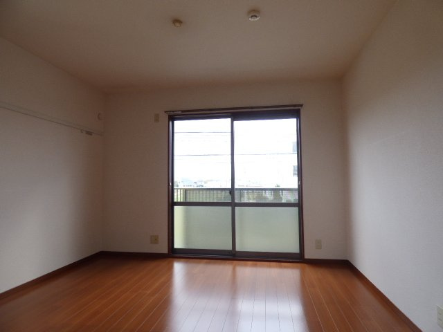 【洋室】 | ルミエール八町牟田