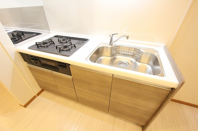 サニーホームズ