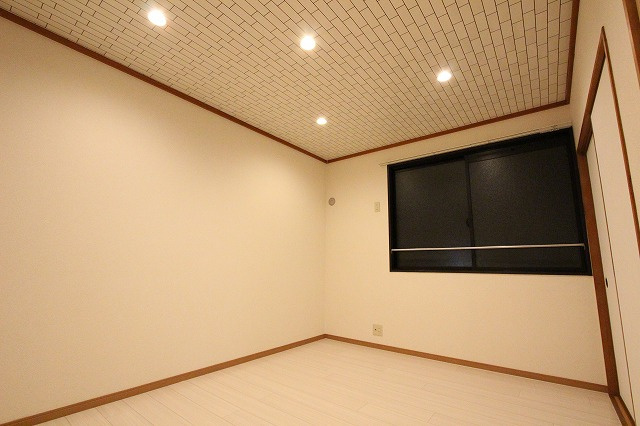 サニーホームズ