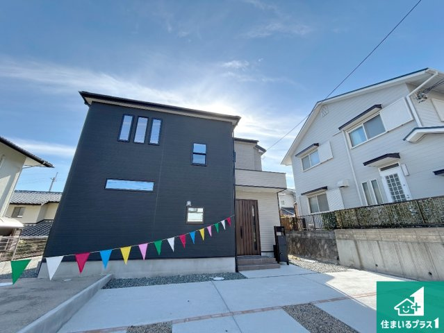 川辺郡猪名川町白金　第2期　新築一戸建ての外観|安心の10年保証！外観を美しく保ち、雨水で汚れを落とします！気になることがありましたら、お気軽にお問い合わせください！