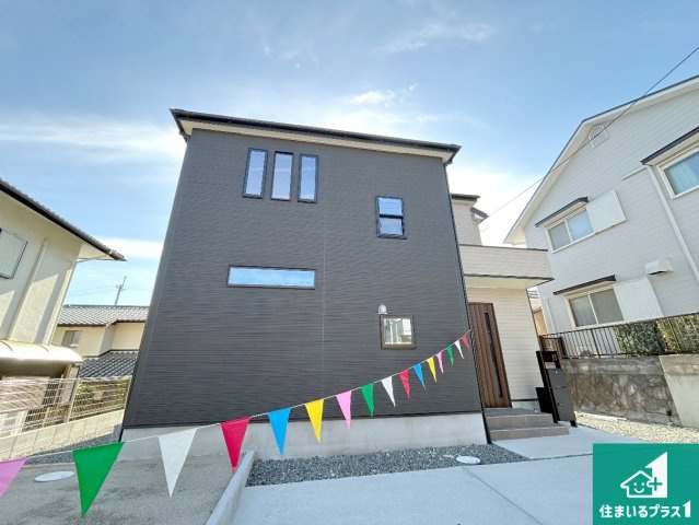 川辺郡猪名川町白金　第2期　新築一戸建ての外観|安心の10年保証！外観を美しく保ち、雨水で汚れを落とします！気になることがありましたら、お気軽にお問い合わせください！