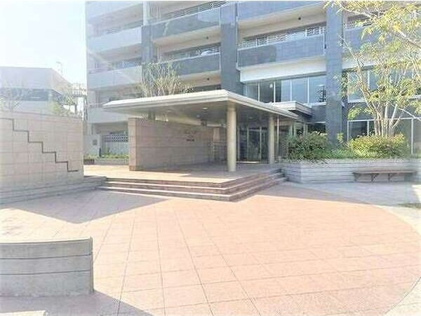 ゼルクシティ安城　NB棟　　　刈谷市近郊の賃貸はクラスホームのエントランス