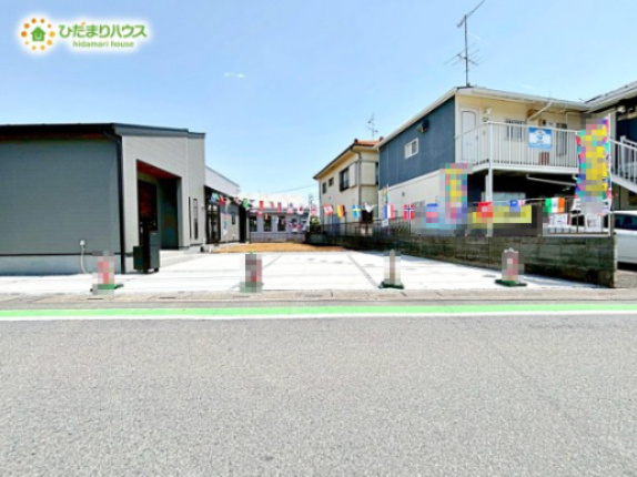 熊谷市上之　第5　新築一戸建て　リーブルガーデン　01の駐車場|駐車3台可能なのでお友達が来ても安心☆
カーライフも楽しめちゃいますね♪