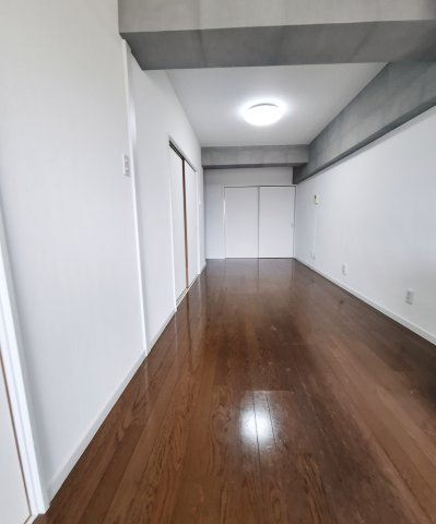 コンコード甲子園の居間・リビング