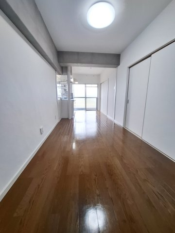 コンコード甲子園の居間・リビング