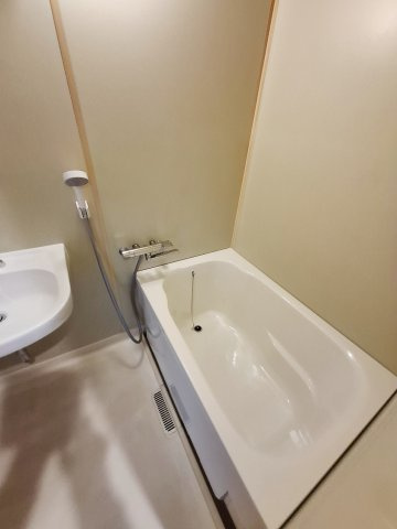 コンコード甲子園の浴室