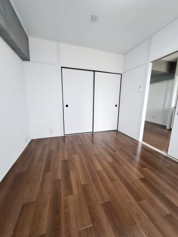 コンコード甲子園の洋室