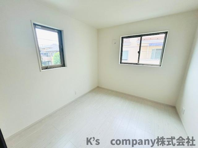 茅ヶ崎市柳島2丁目　新築戸建　1号棟の洋室|洋室5.2帖◇