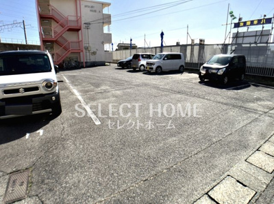 【駐車場】 | アプリコットハウスＡ棟 | 駐車場です