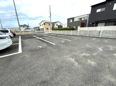 【駐車場】 | フォブールマドカ