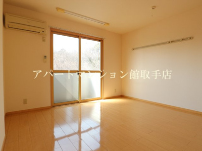 【居間・リビング】 | グリーンパレスHIROSE