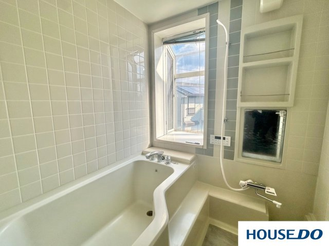 中古戸建兼事務所　桐生市仲町3丁目の浴室|お風呂で日々の疲れを落としましょう