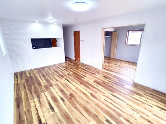 【居間・リビング】の画像