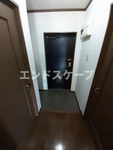 グランドバレーの玄関|高崎、前橋のお部屋探しはエンドスケープまで！お客様の理想お聞かせ下さい♪