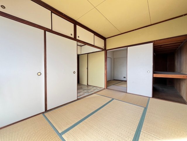 県営西舞子厚生年金住宅2号棟の子供部屋