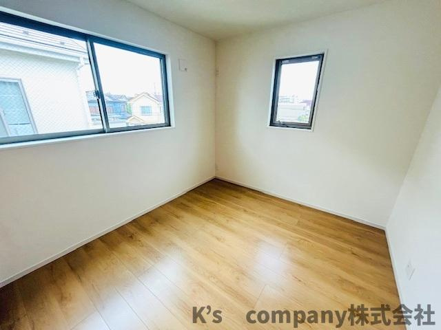 ◎茅ヶ崎市柳島2丁目　新築戸建　2号棟の子供部屋|洋室5帖◇お子様のお部屋や趣味のお部屋にいかがでしょうか♪