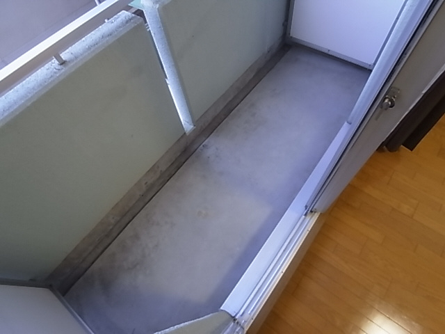 神戸市須磨区大田町２丁目の賃貸マンションのバルコニー