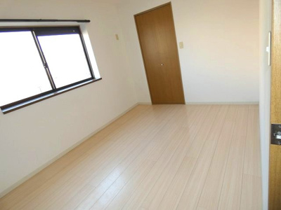 【寝室】 | フォブール西須賀