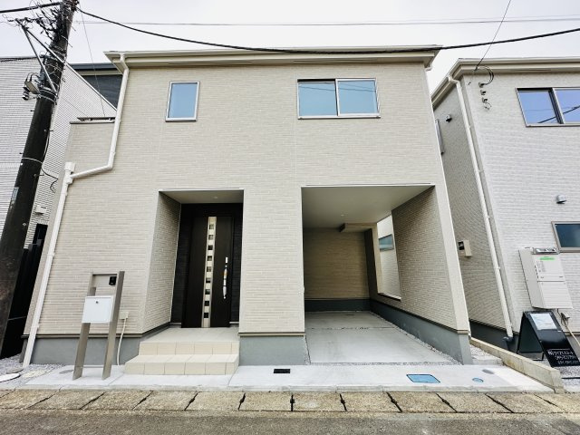 伊勢原市桜台5丁目　新築一戸建て　1号棟の外観