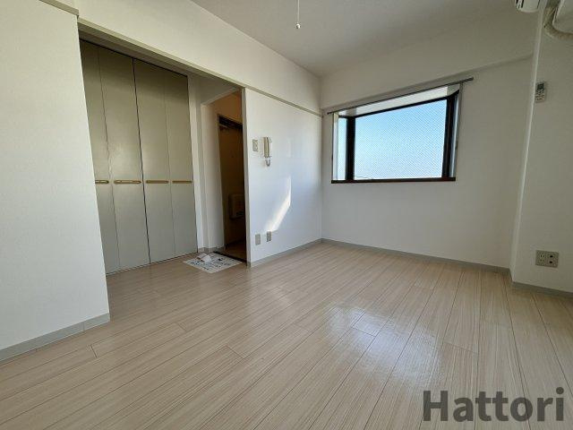 ロイヤルコート上池田の居間・リビング