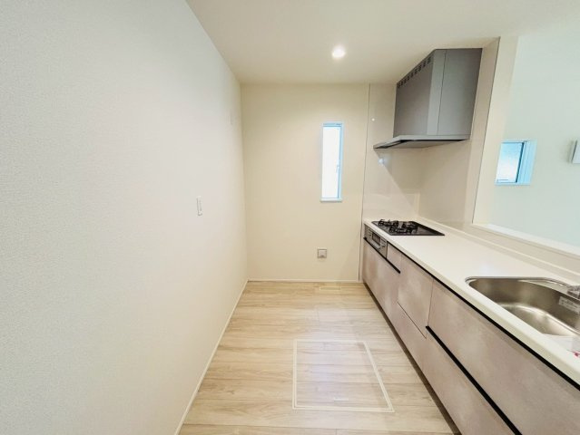 リナージュ／東区東野2丁目第1期／２号棟のキッチン