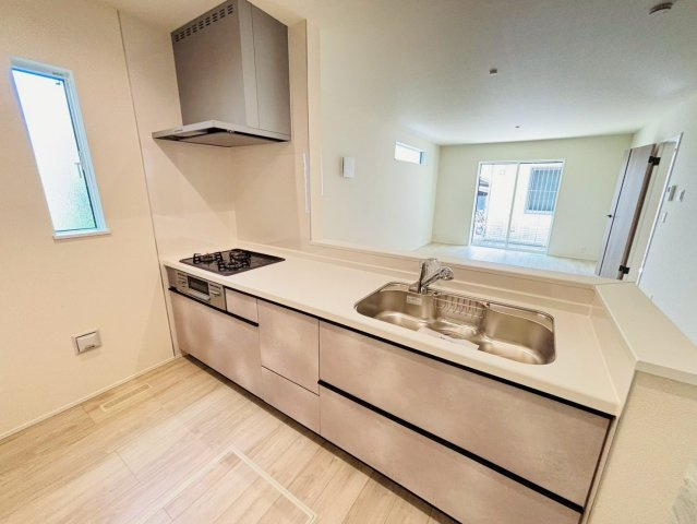 リナージュ／東区東野2丁目第1期／２号棟のキッチン