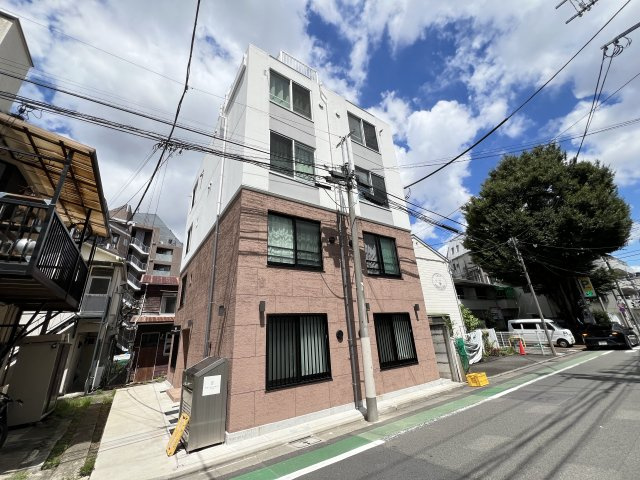 ワレアハレサンゲンヂャヤの外観